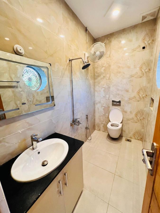 Pak Capital Guest House Исламабад Екстериор снимка
