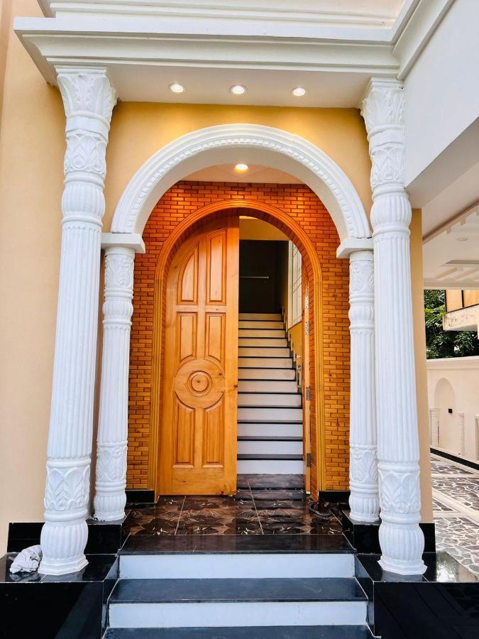 Pak Capital Guest House Исламабад Екстериор снимка