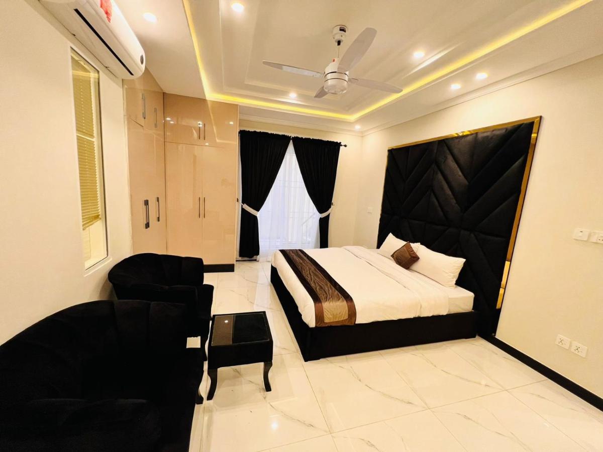 Pak Capital Guest House Исламабад Екстериор снимка