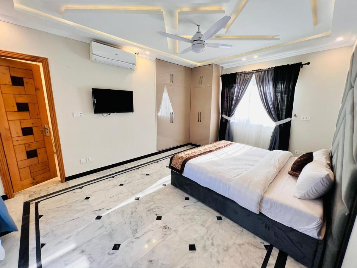 Pak Capital Guest House Исламабад Екстериор снимка